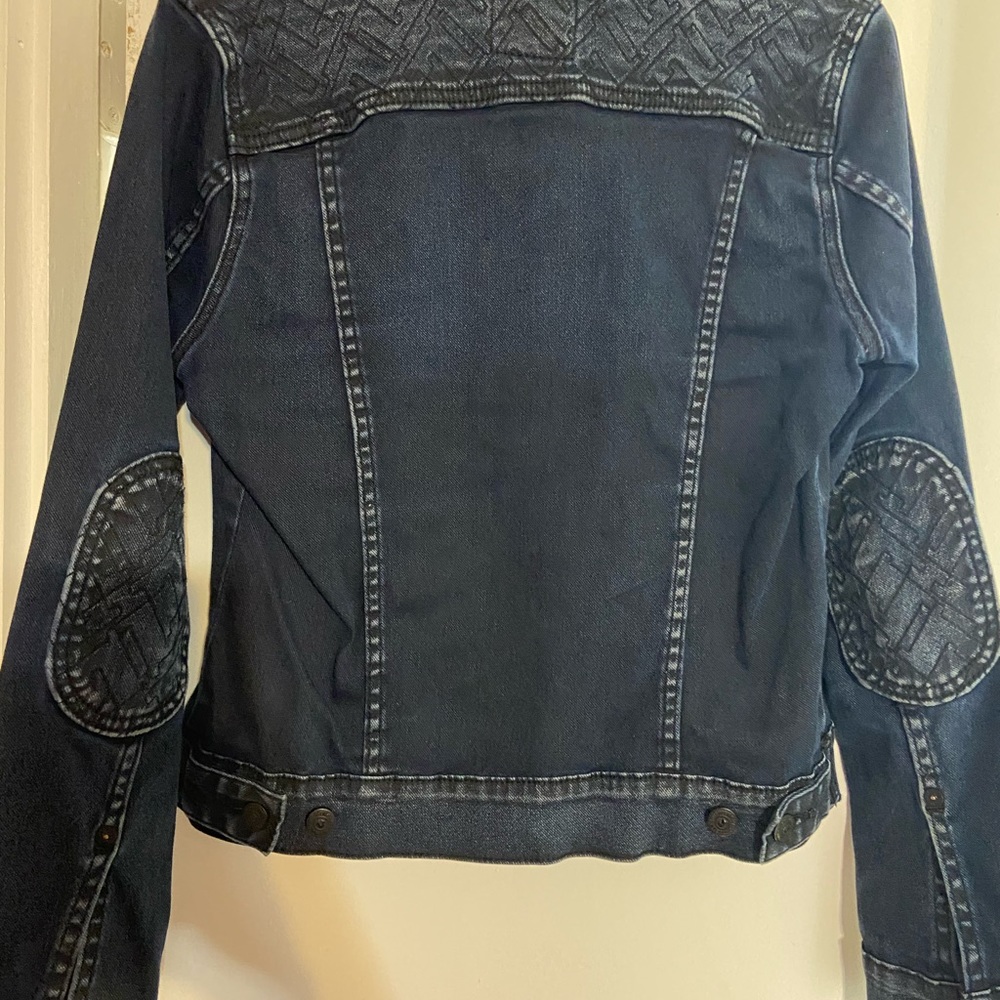 Jacket - Picture 3 of 3